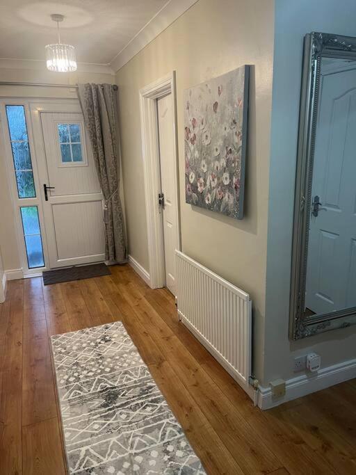 Cosy 4 Bed Bungalow In Quiet Residential Area! Strabane Exterior photo